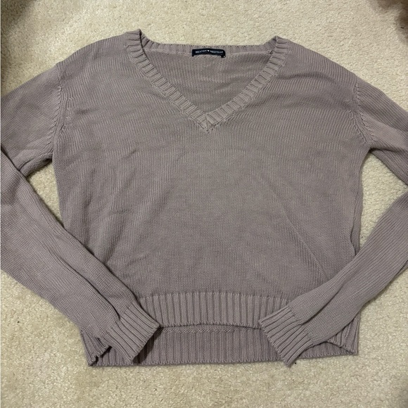 Brandy Melville Sweaters - Brandy Melville Sweater